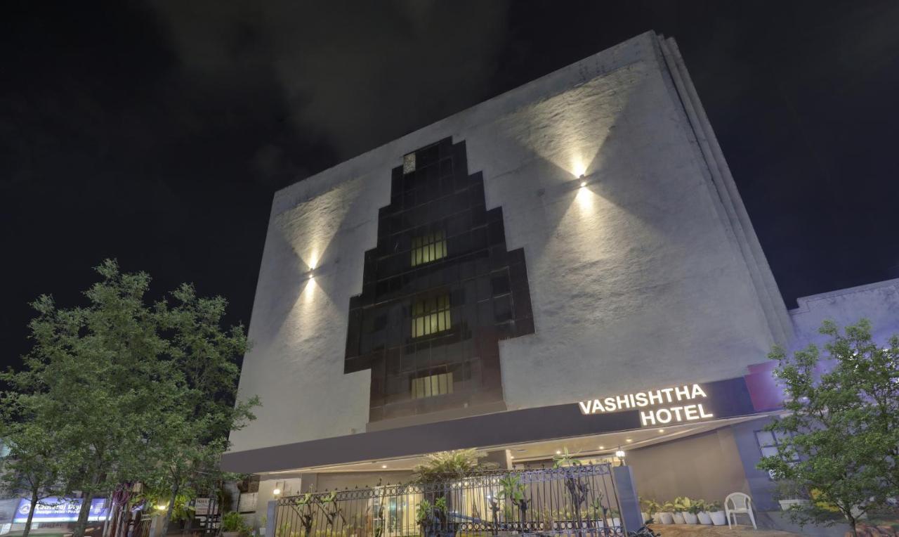 Itsy By Treebo - Vashistha Hotel Hyderabad Exterior photo